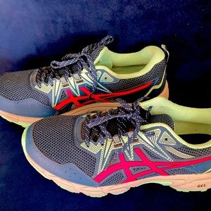 Asics Gel Venture 8 Womens -Size 9.5 Blue/Green/Pink Running Shoes, worn once